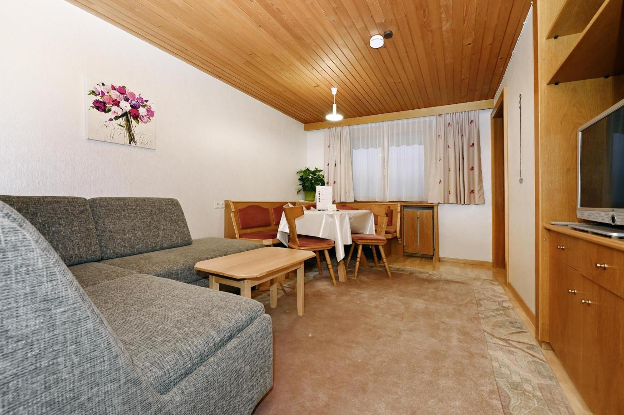 Gaestehaus Rundblick Schruns Exterior foto